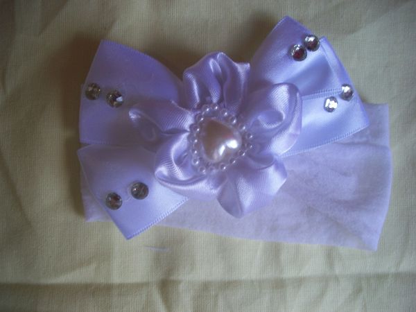 Tiara branca fina #F01
